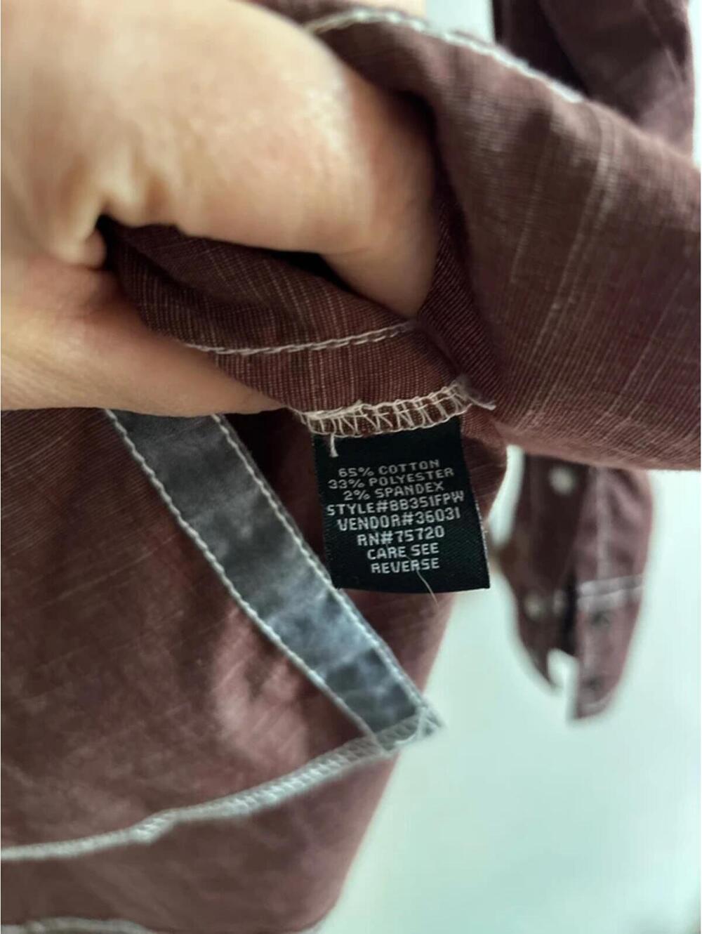 Buckle Black Western‎ Style Burgundy Button Down Shirt size M - Picture 7 of 7